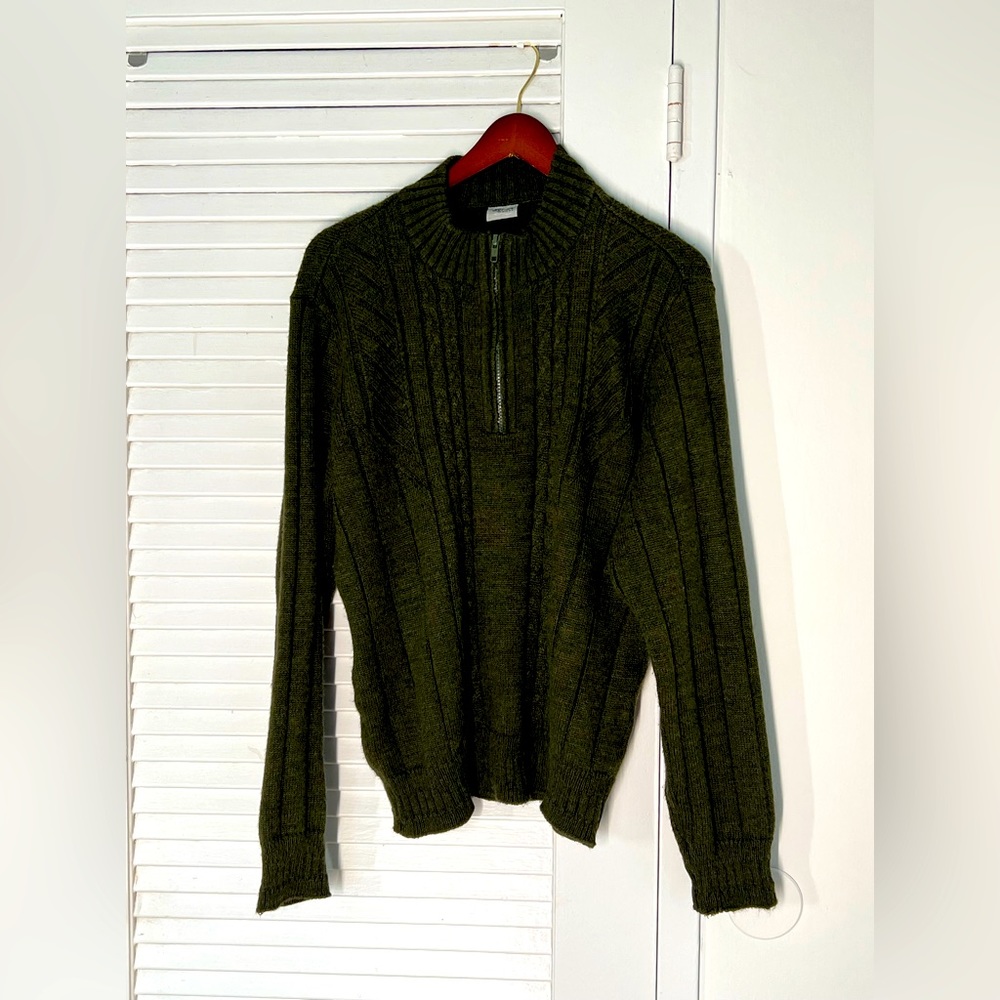 Green wool sweater, size S-M